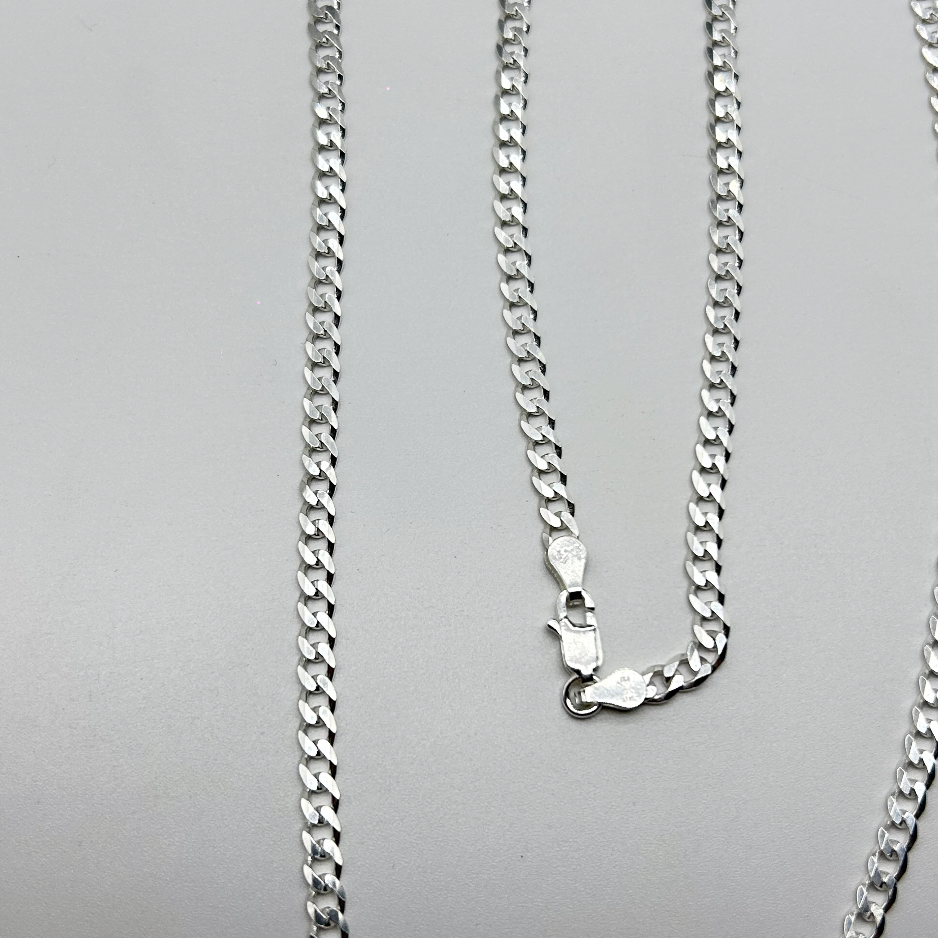 CADENA LOMO DE CORVINA